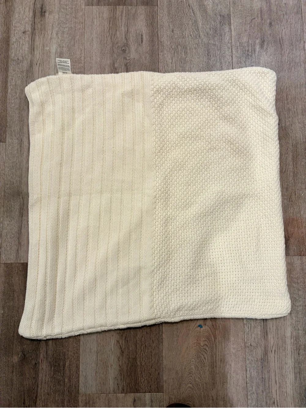 Pottery Barn Chunky Cream Cable Knit Colossal Hand Knit Pillow Cover 26